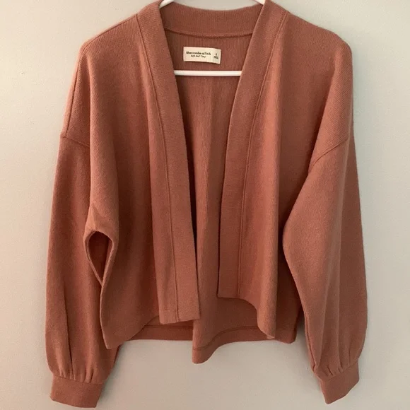 NWOT Abercrombie & Fitch Cozy Cropped Cardigan, Size S, Color Pink/Tan - Picture 7 of 8